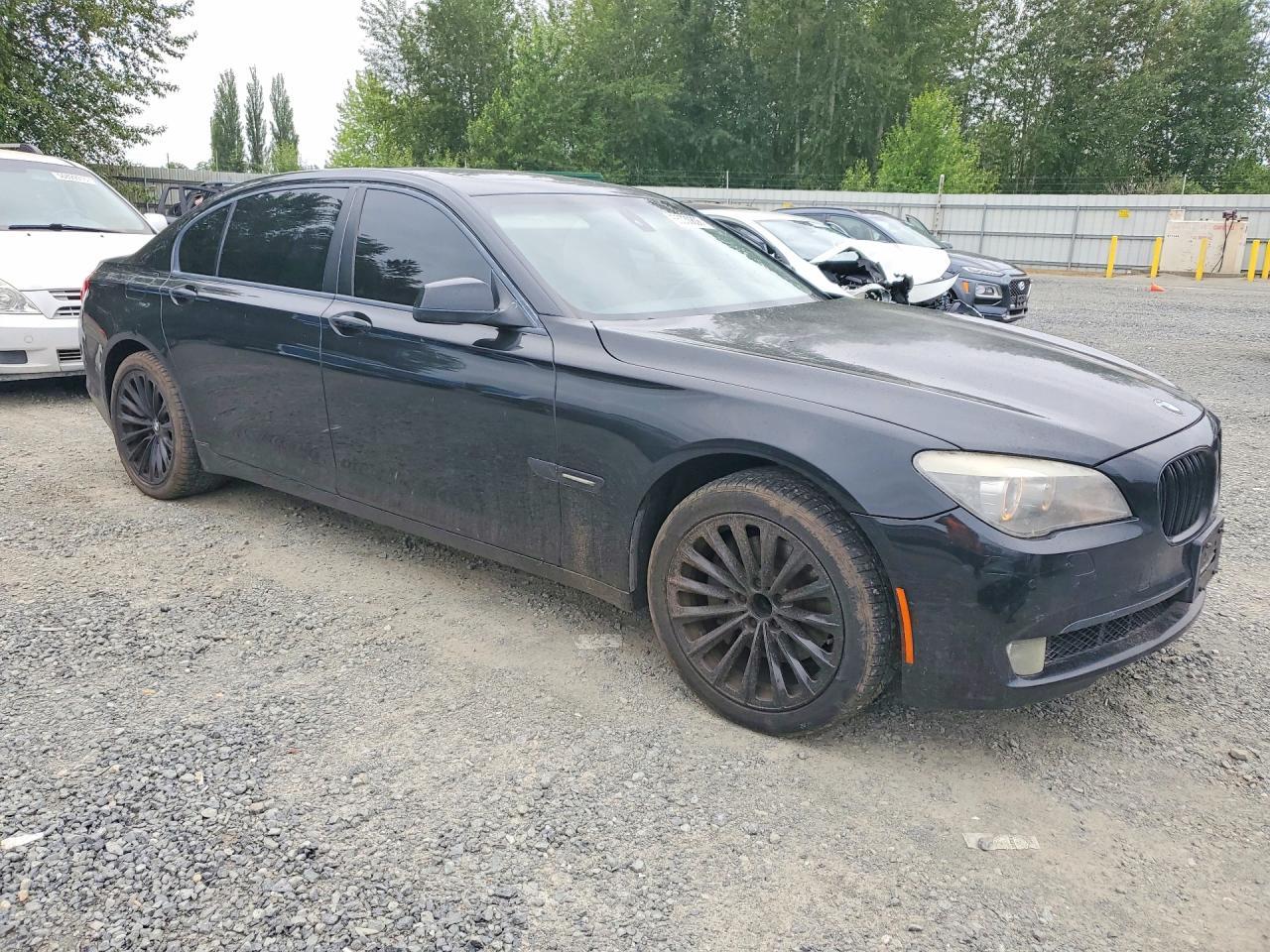 2012 BMW 740 Li - Фото 4