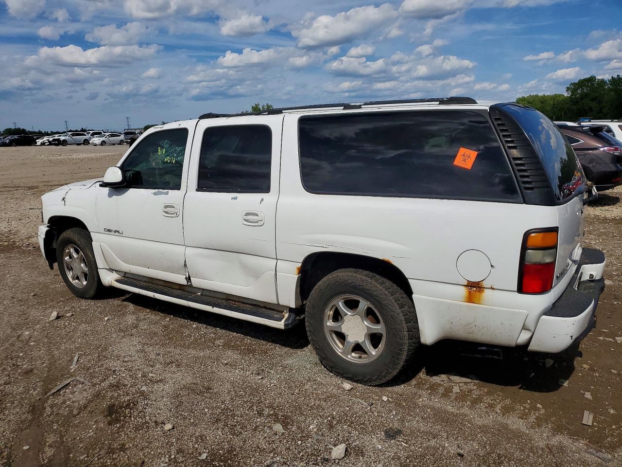 2005 GMC Yukon Xl Denali - Фото 2
