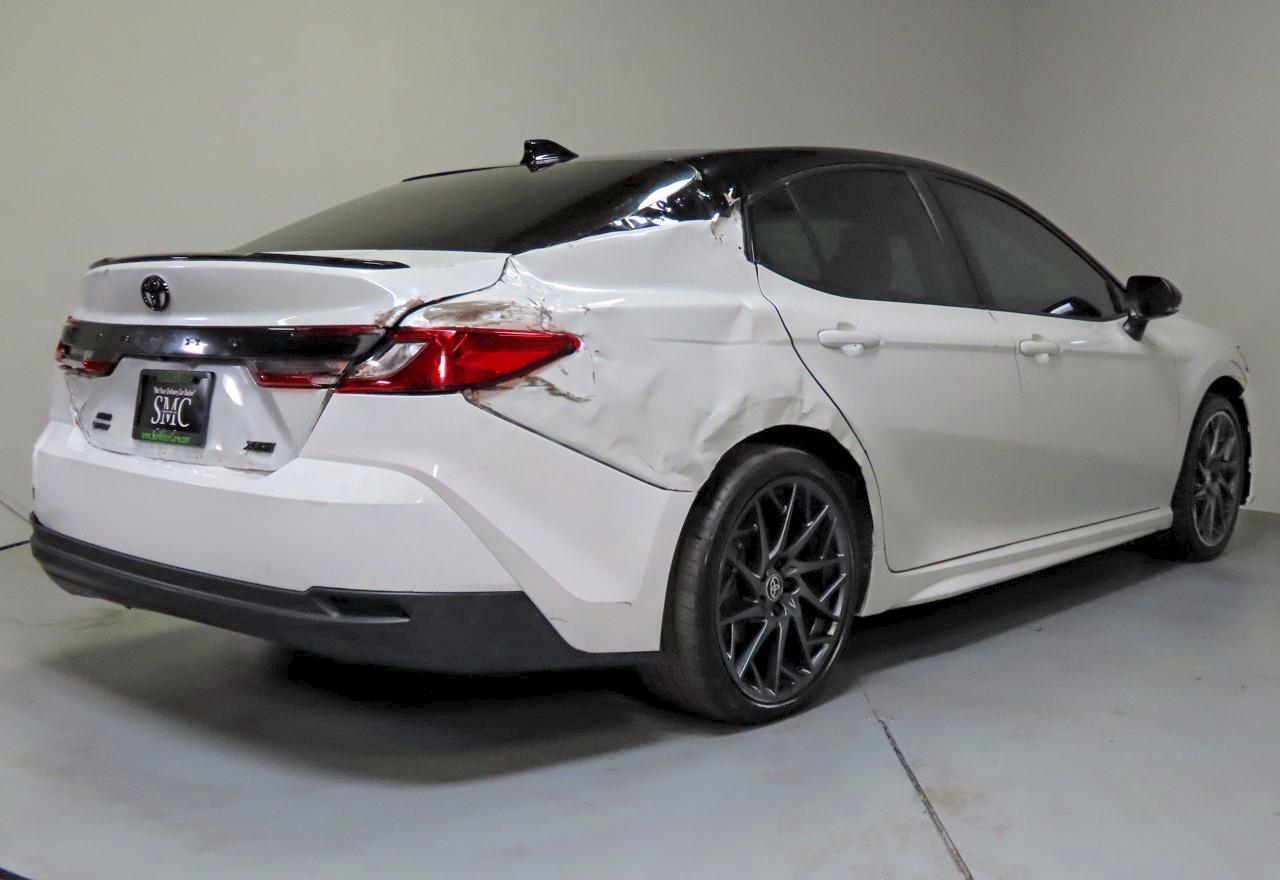 2025 Toyota Camry Xse - Фото 3