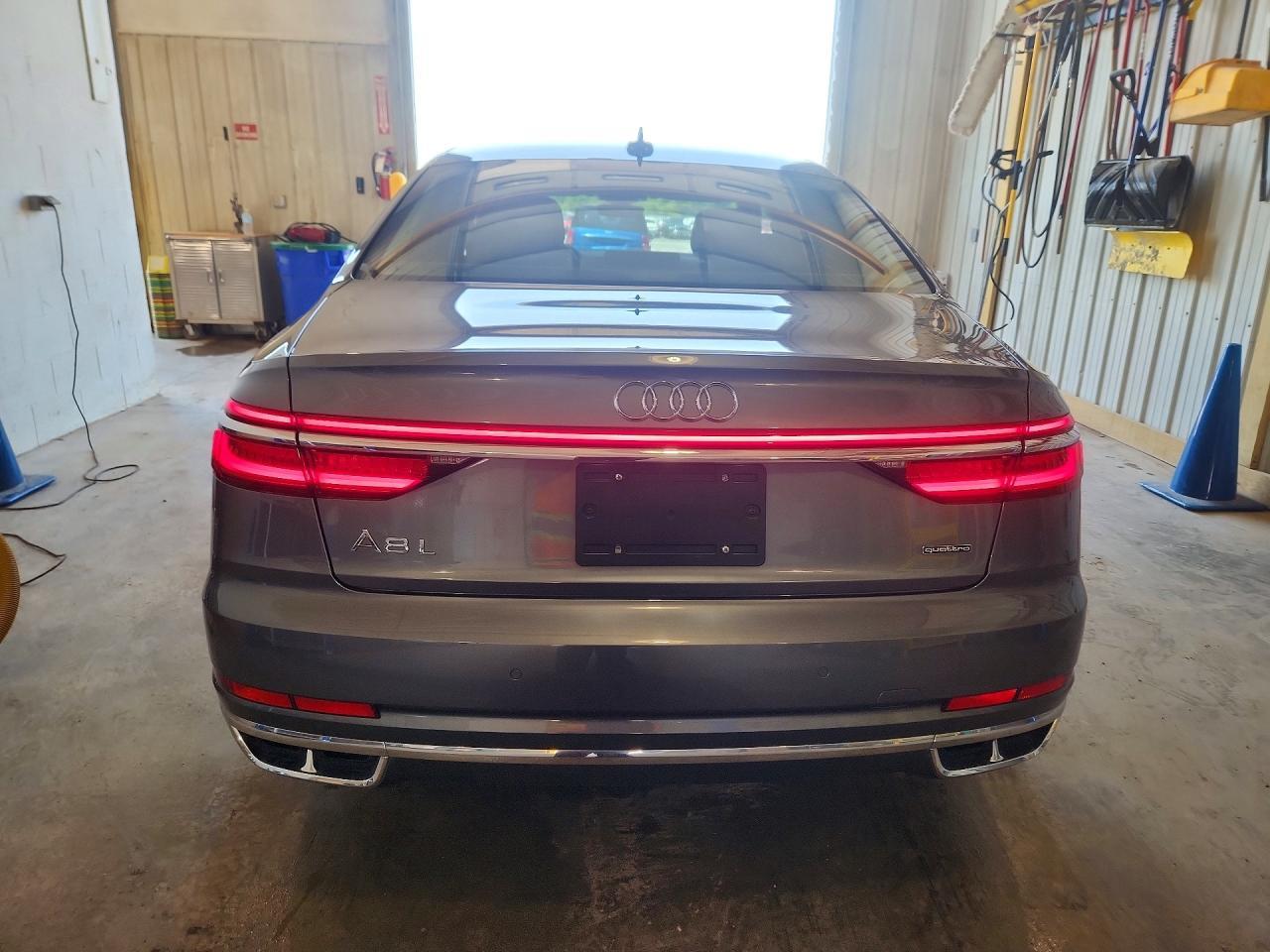 2019 Audi A8 L - Фото 6