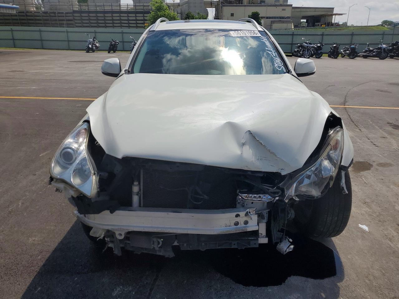 2016 Infi Qx50 - Фото 5
