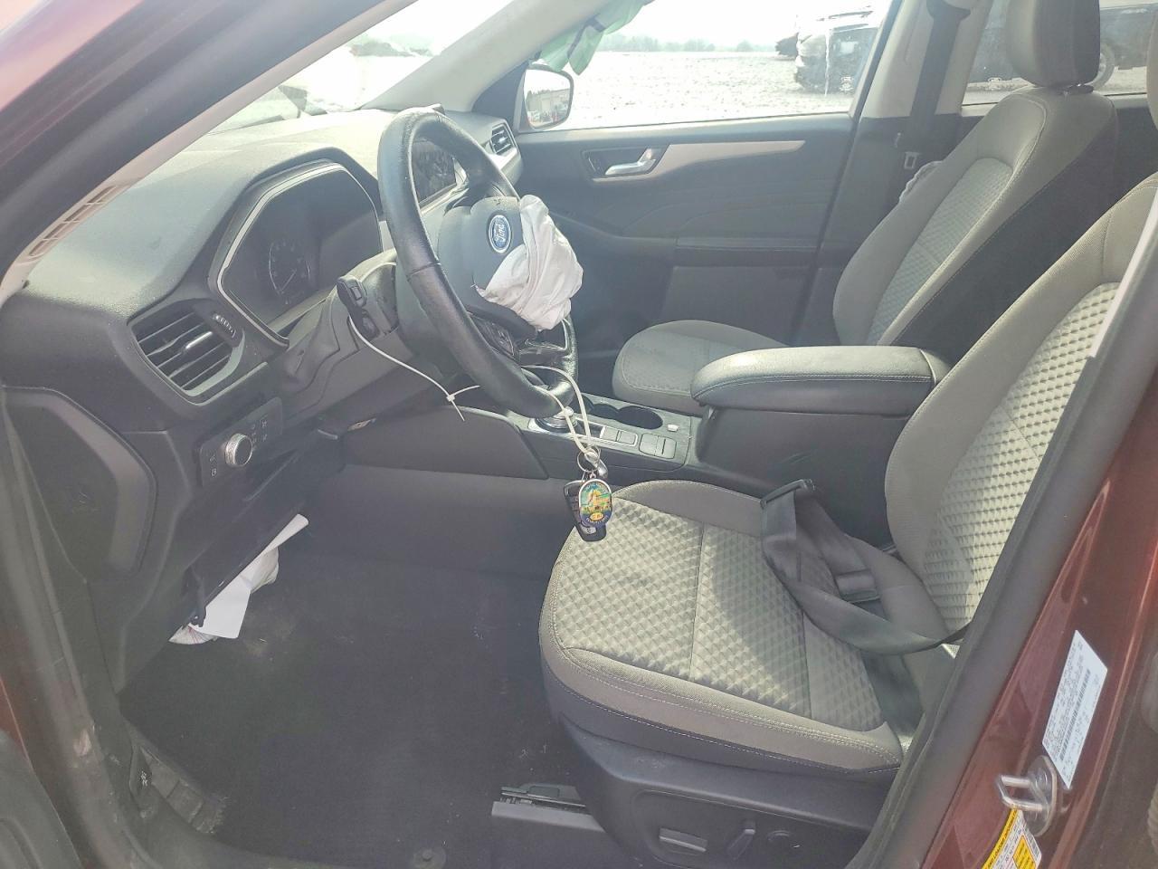 2021 Ford Escape Se - Фото 7