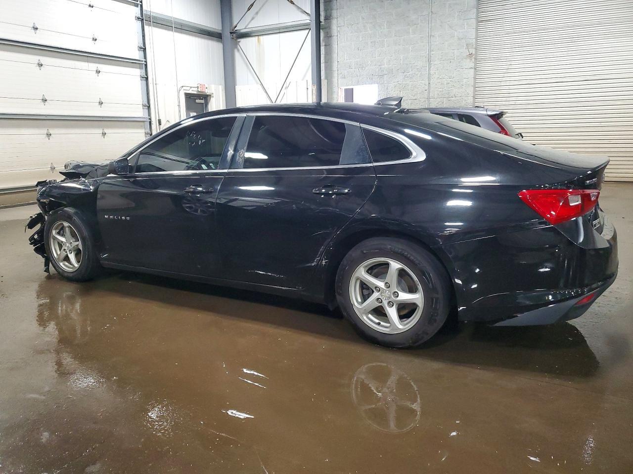 2018 Chevrolet Malibu Ls - Фото 2