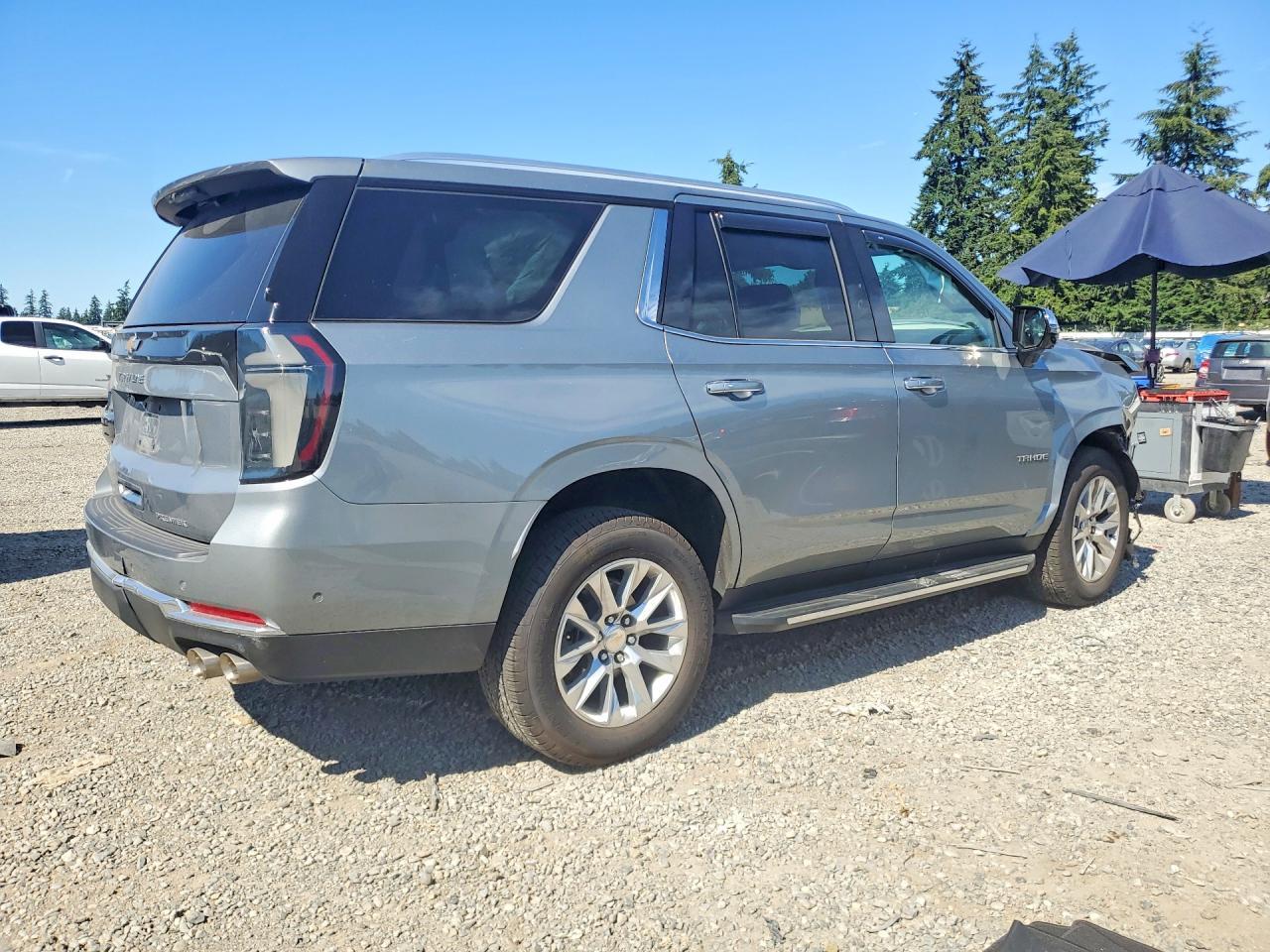 2025 Chevrolet Tahoe K1500 Premier - Фото 3