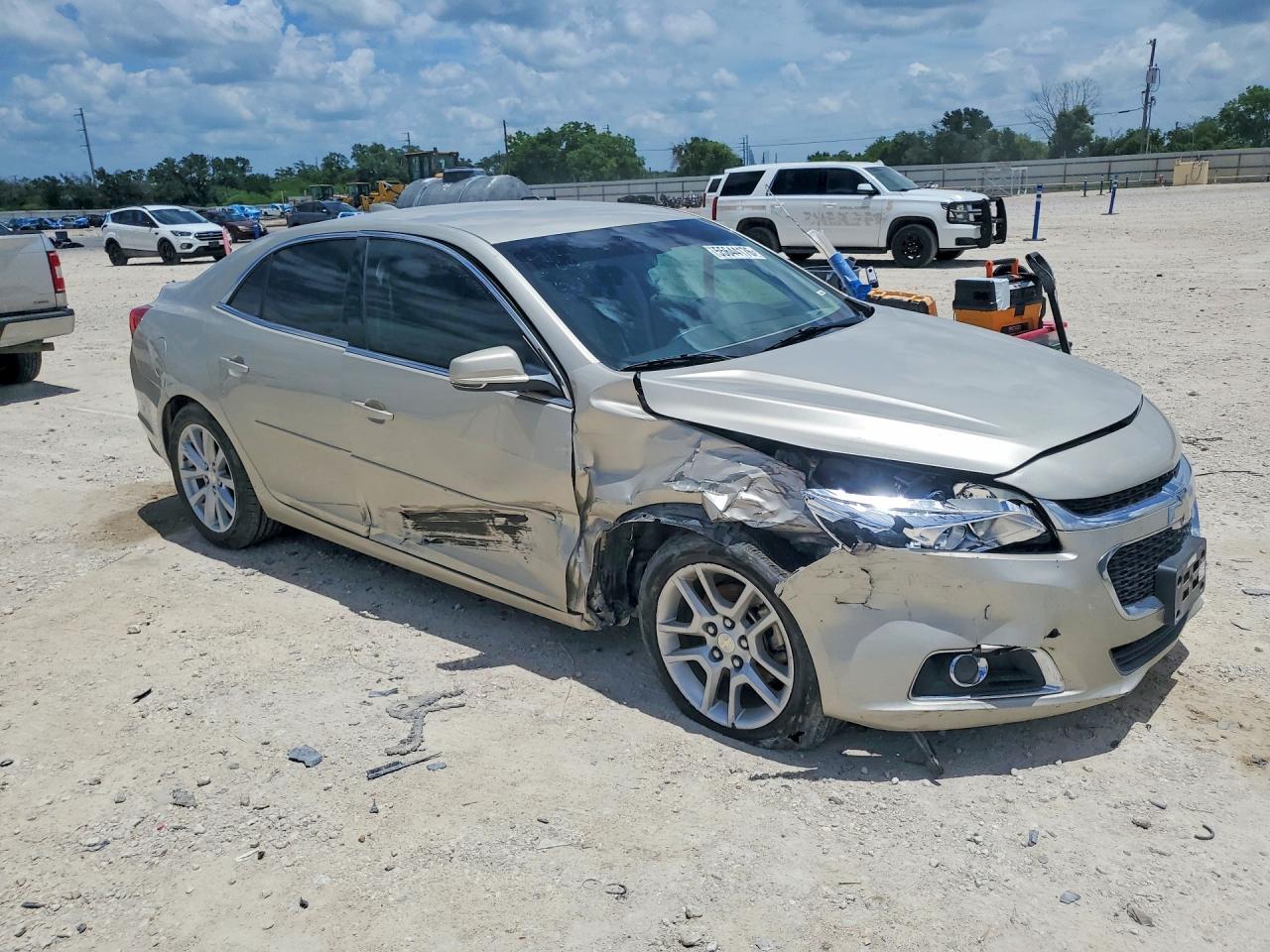 2015 Chevrolet Malibu 2Lt - Фото 4