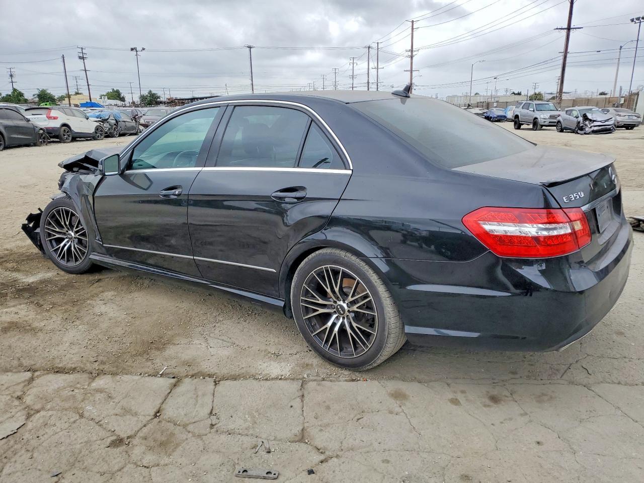 2011 Mercedes-Benz E-Class E350 4Matic - Image 2