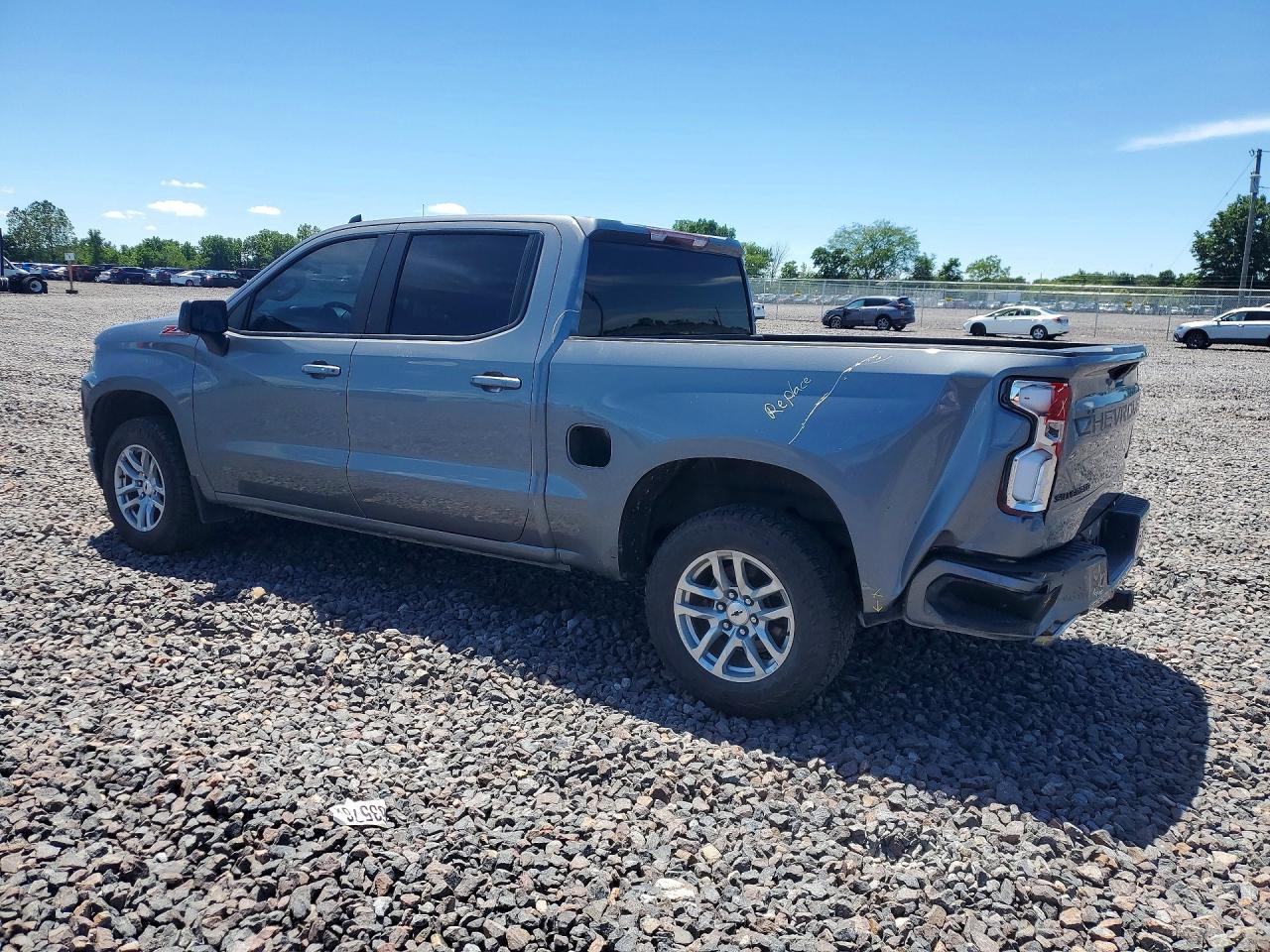 2021 Chevrolet Silverado K1500 Rst - Фото 2