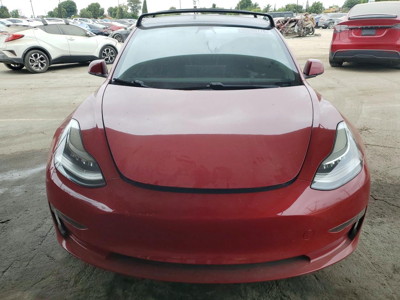 2020 Tesla Model 3 - Фото 5