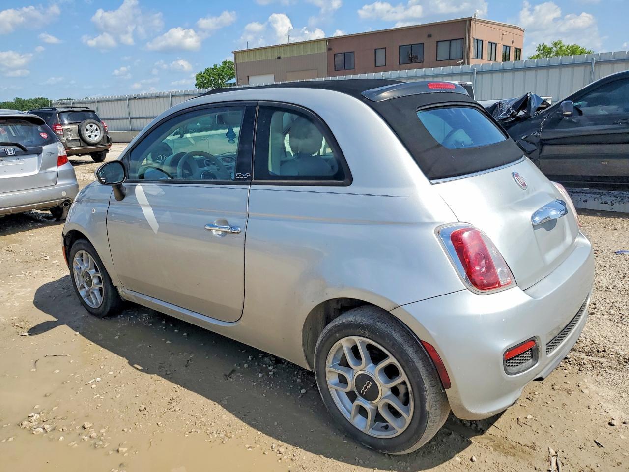 2012 Fiat 500 Pop - Фото 2