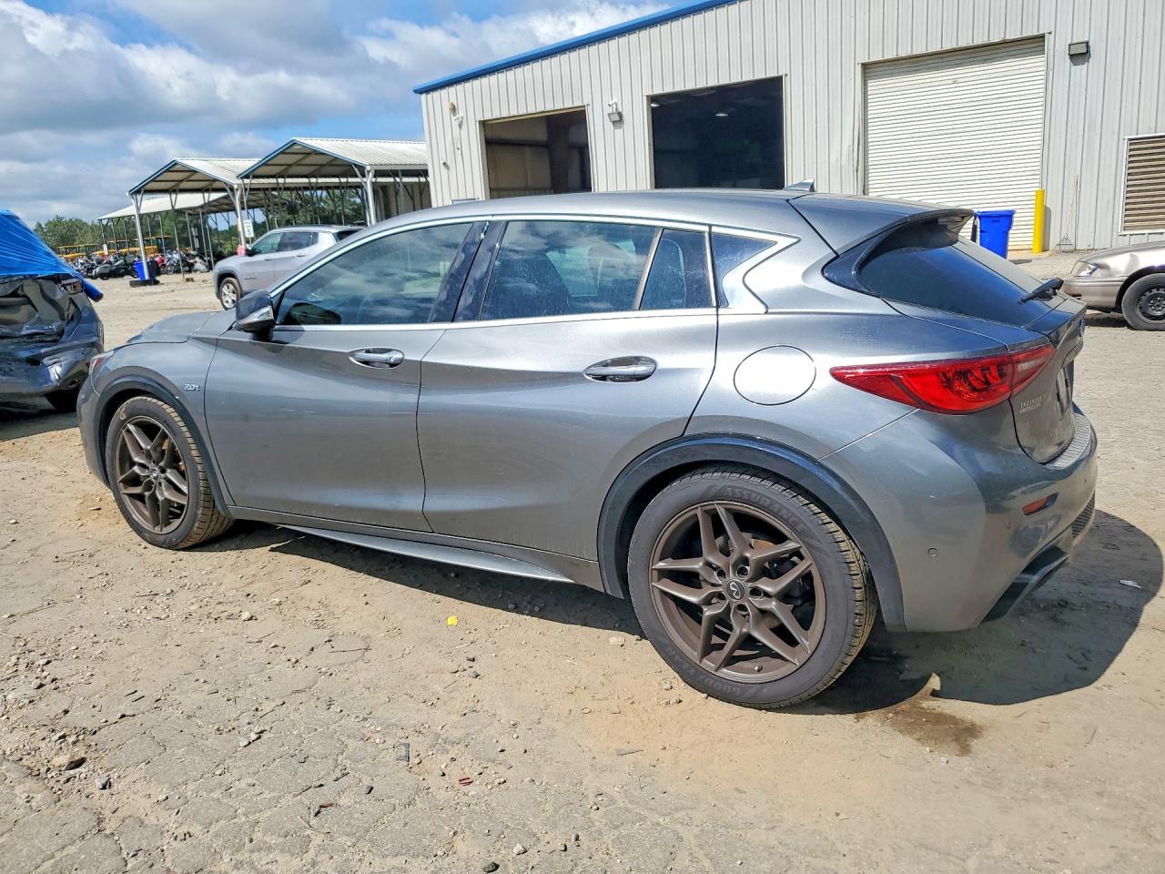 2018 Infiniti Qx30 Sport - Фото 2