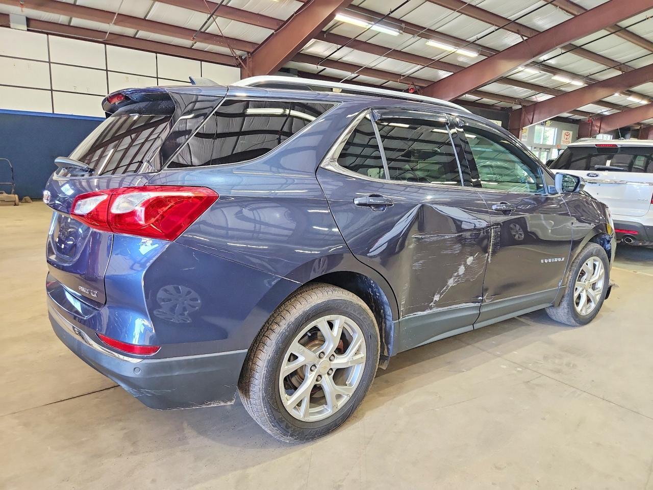 2019 Chevrolet Equinox Lt - Image 3