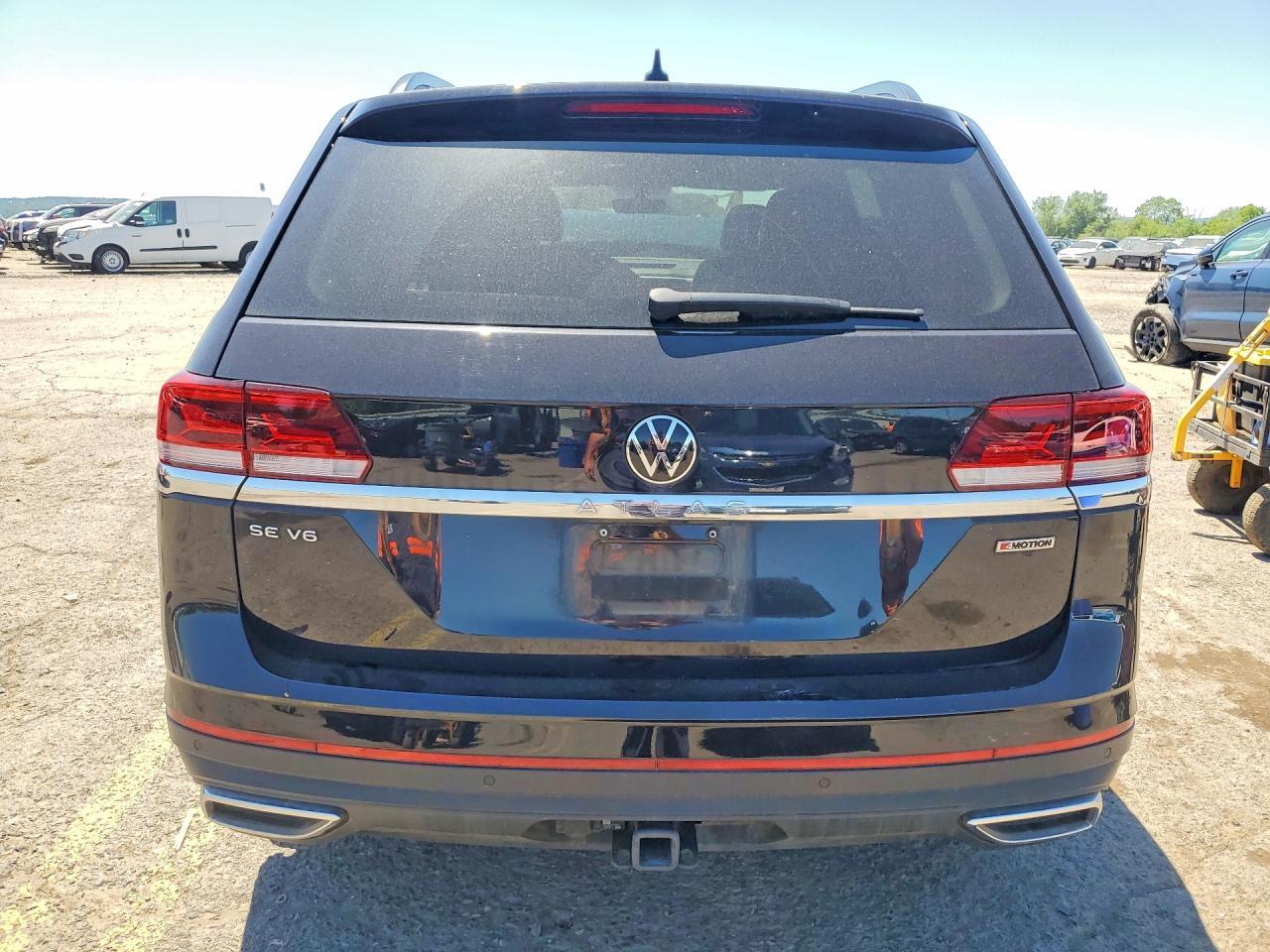 2022 Volkswagen Atlas Se - Фото 6