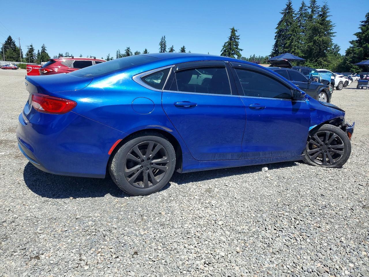 2015 Chrysler 200 Limited - Фото 3