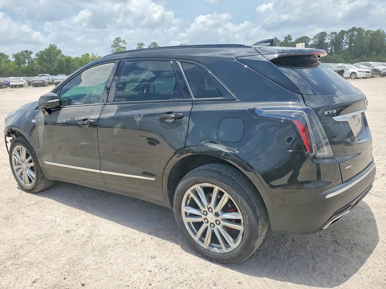 2023 Cadillac Xt5 Sport - Фото 2