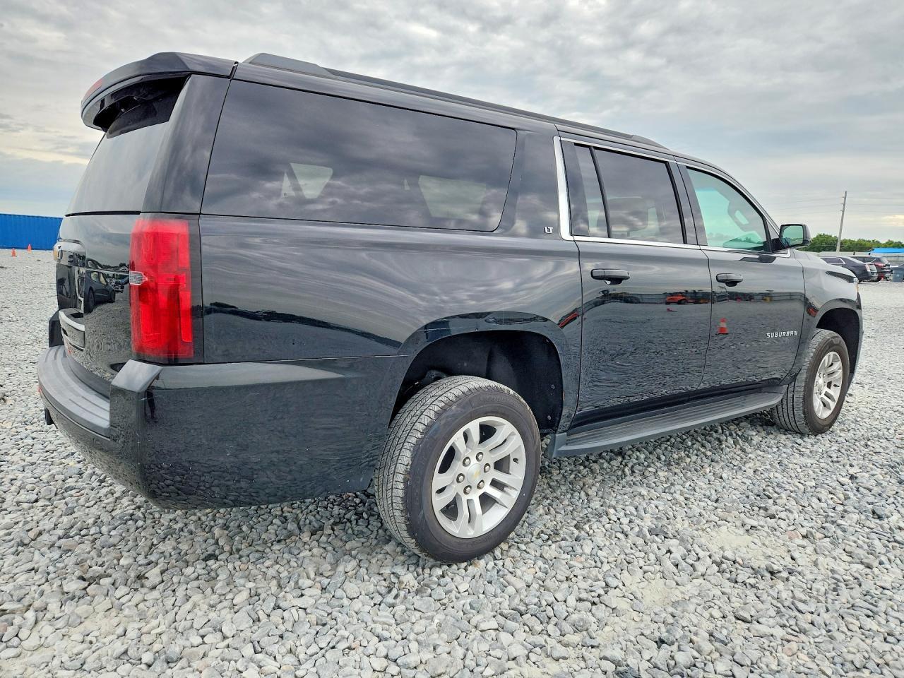 2019 Chevrolet Suburban K1500 Lt - Фото 3