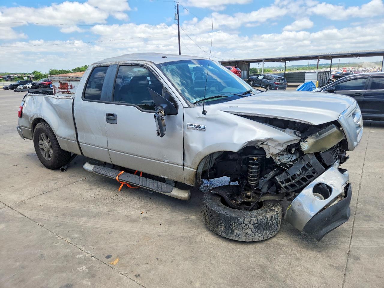 2007 Ford F150 - Image 4