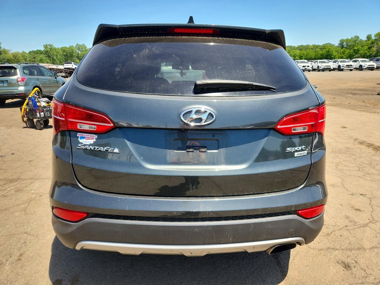 2013 Hyundai Santa Fe Sport 2.4L - Image 6