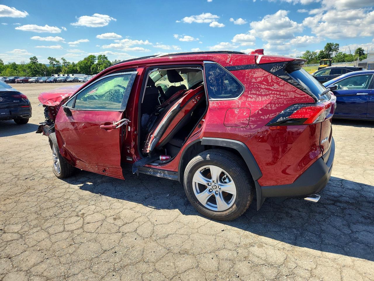 2025 Toyota Rav4 Hybrid Xle - Фото 2