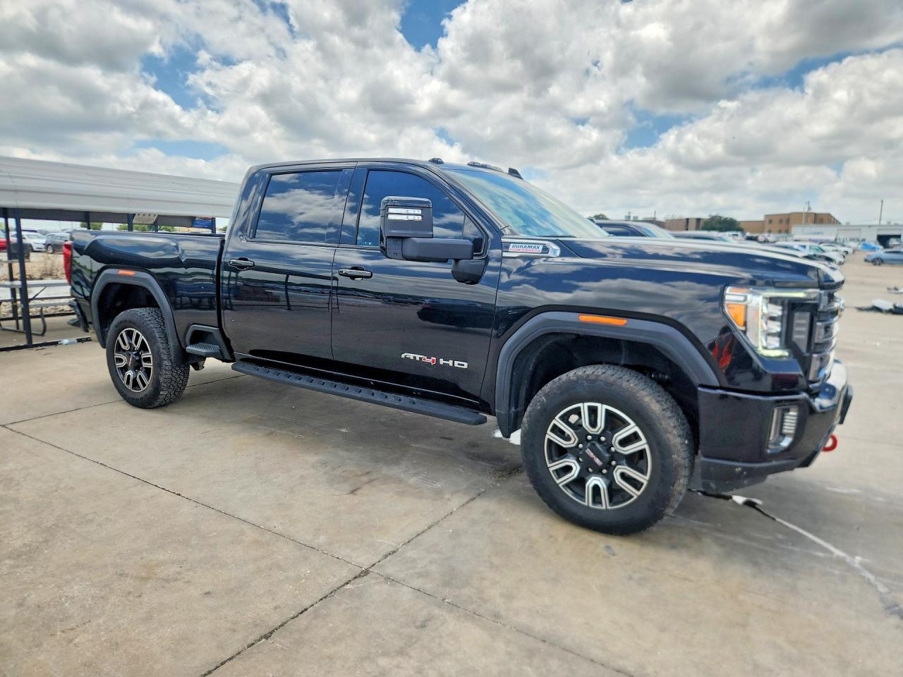 2023 GMC Sierra K2500 At4 - Image 4
