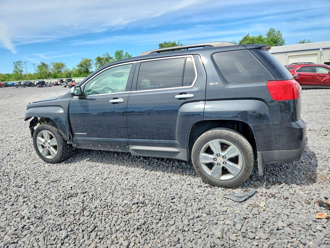 2015 GMC Terrain Slt - Image 2
