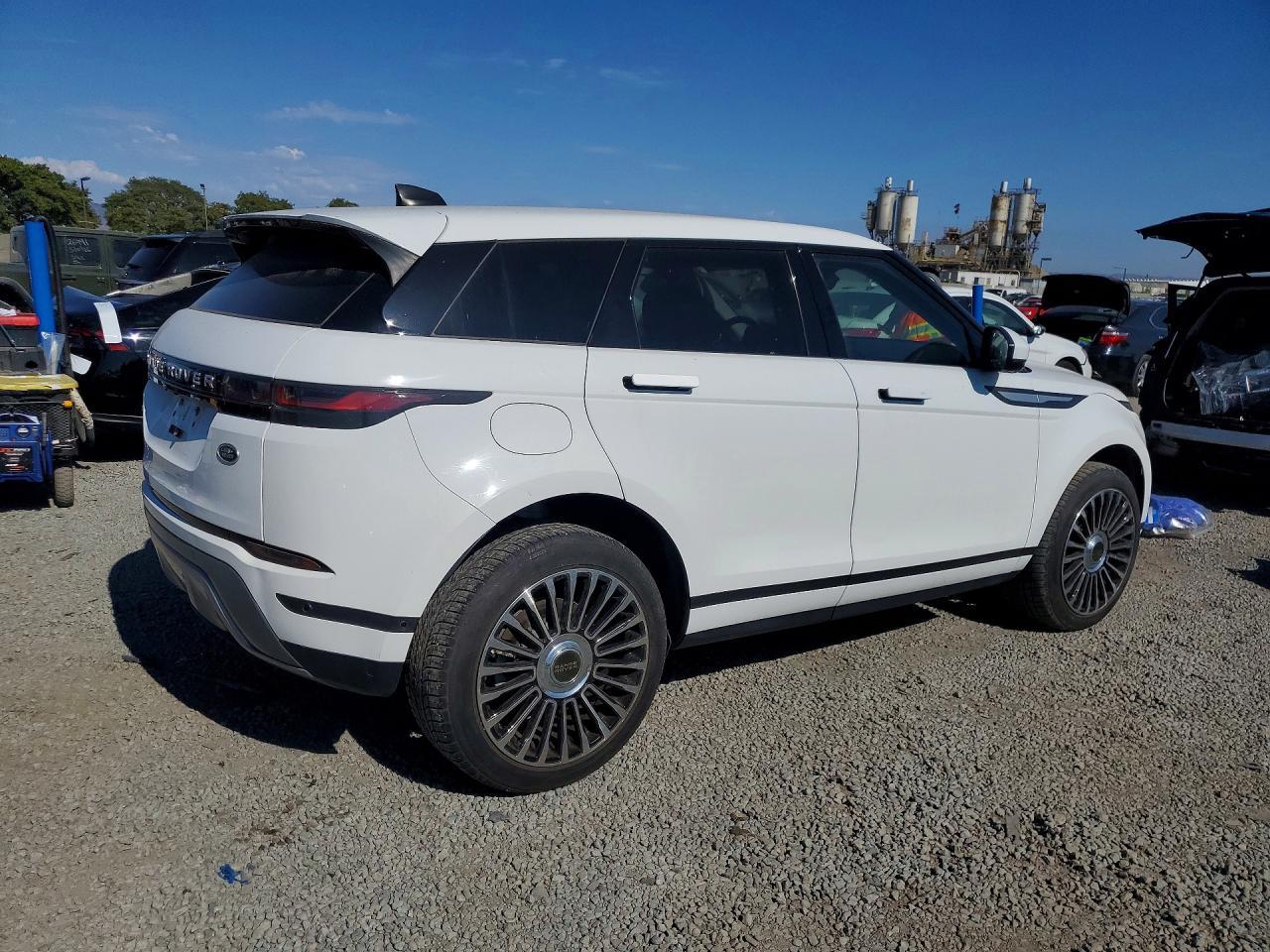 2021 Land Rover Range Rover Evoque S - Фото 3