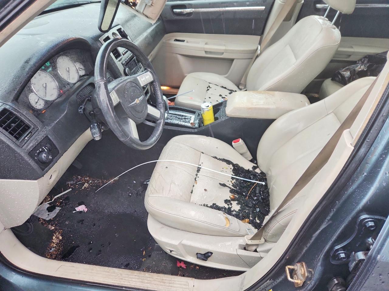 2006 Chrysler 300 Touring - Фото 7