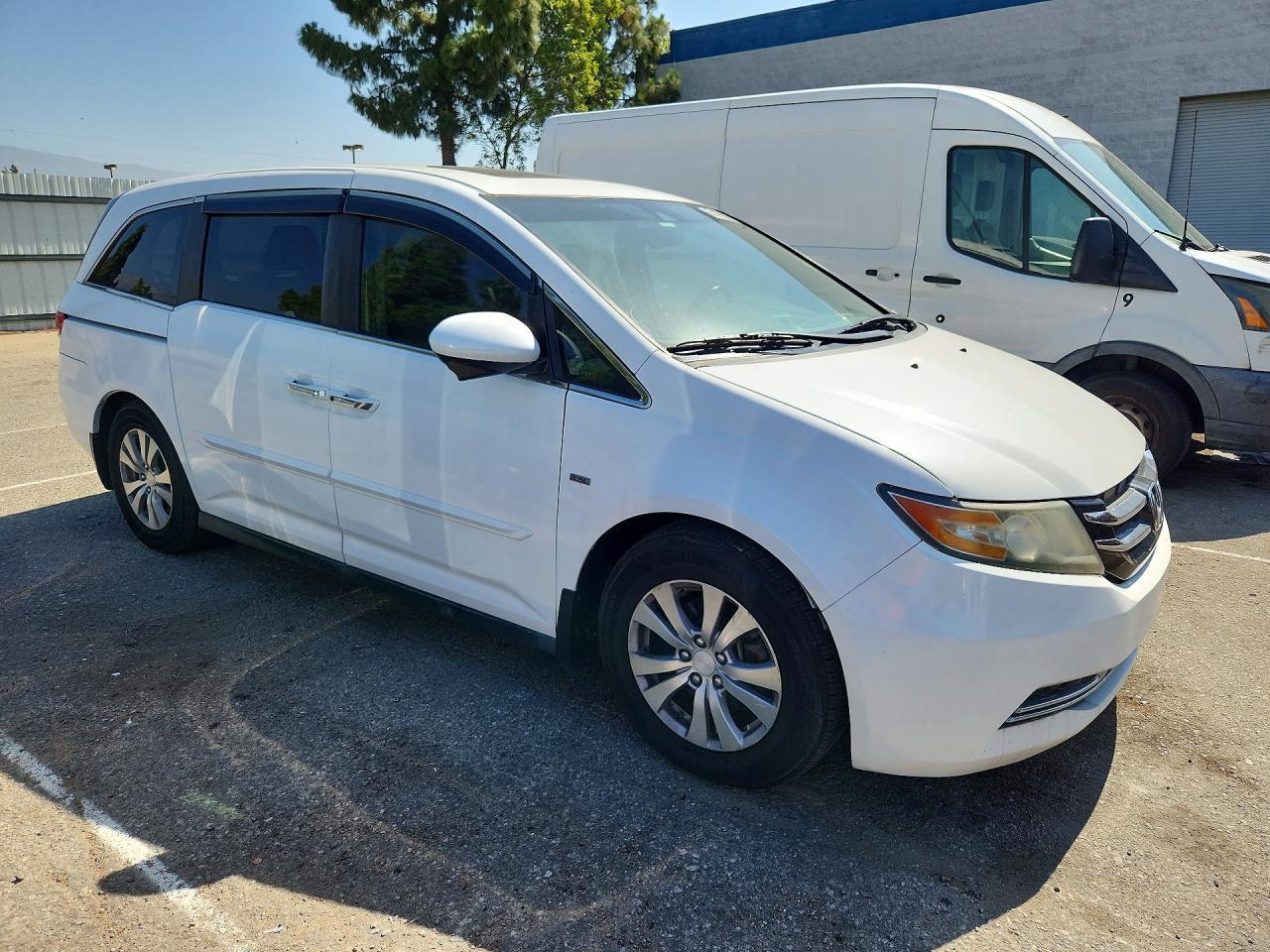 2014 Honda Odyssey Exl - Image 4