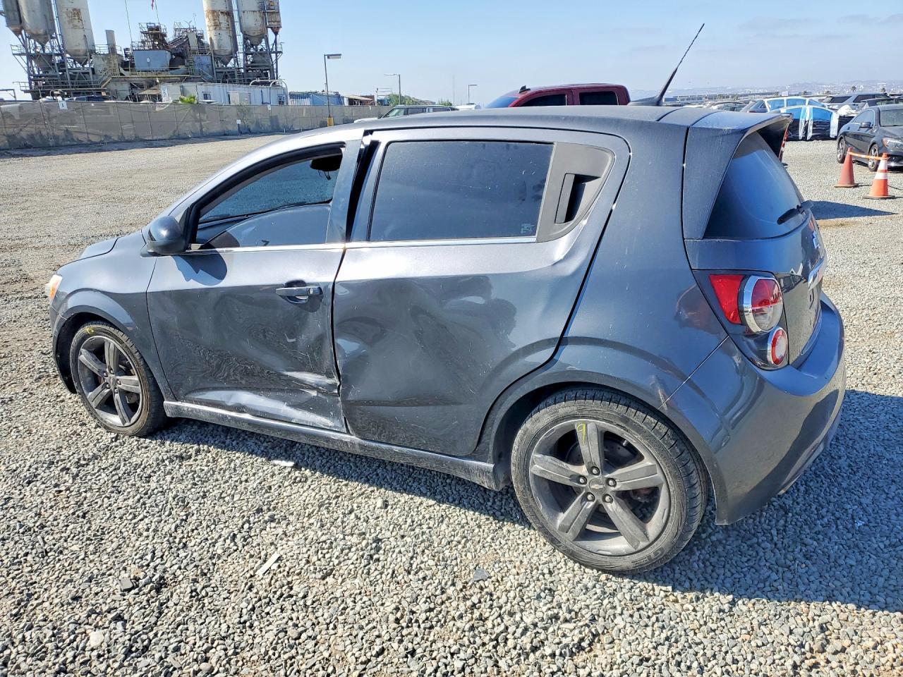 2013 Chevrolet Sonic Rs - Фото 2