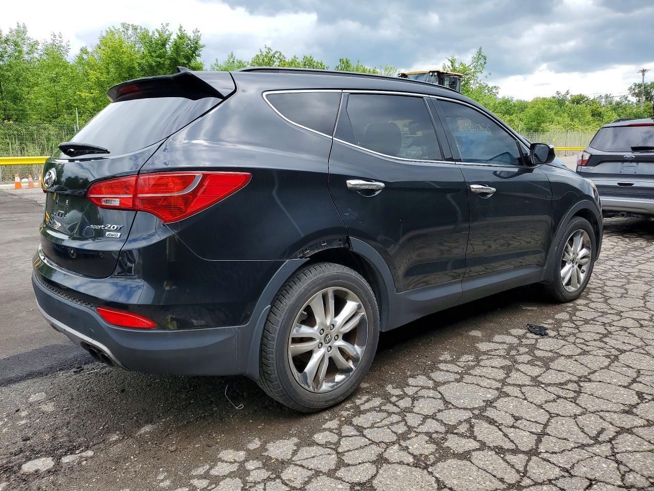 2013 Hyundai Santa Fe Sport 2.0T - Image 3