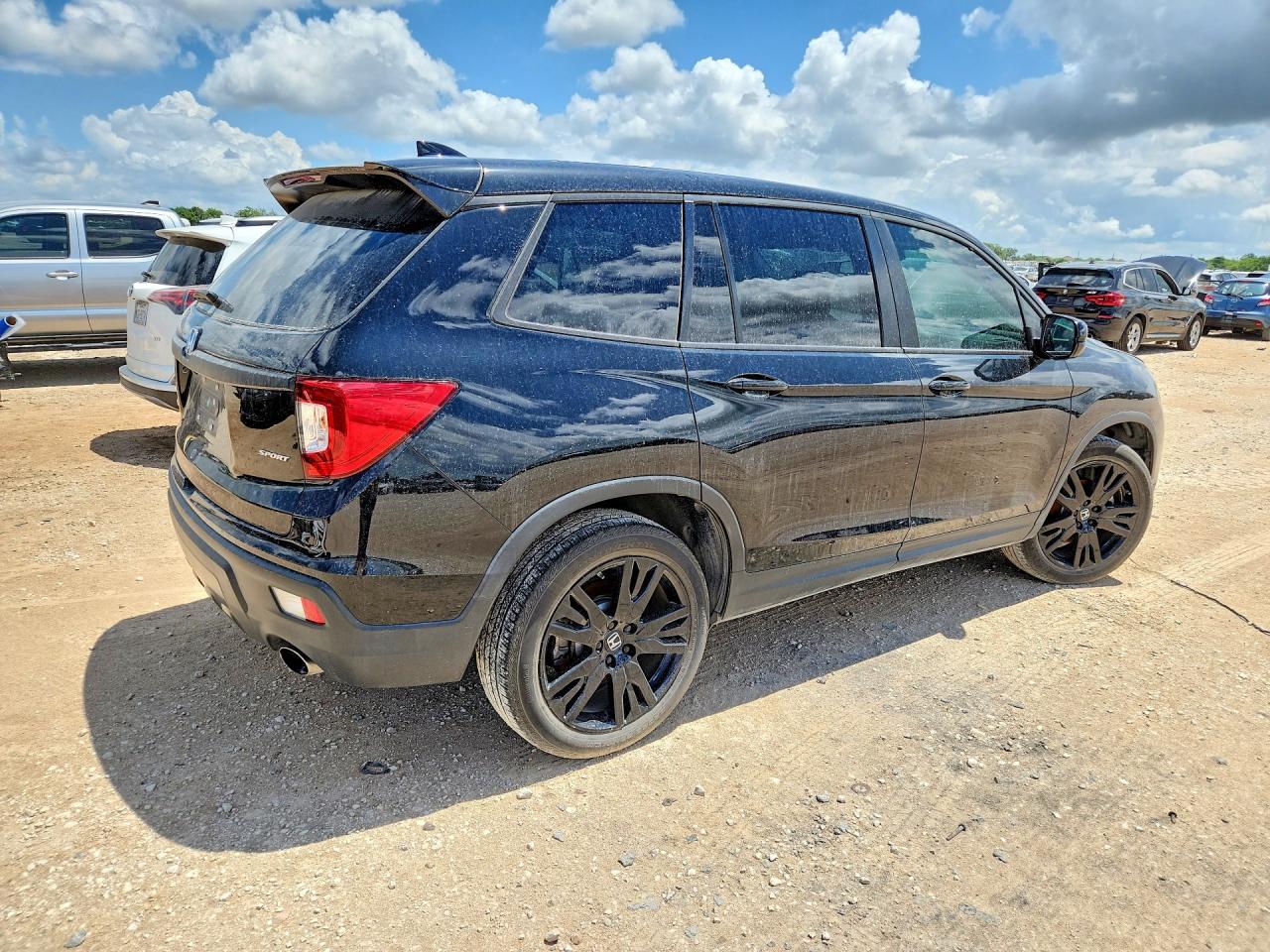 2021 Honda Passport Sport - Фото 3