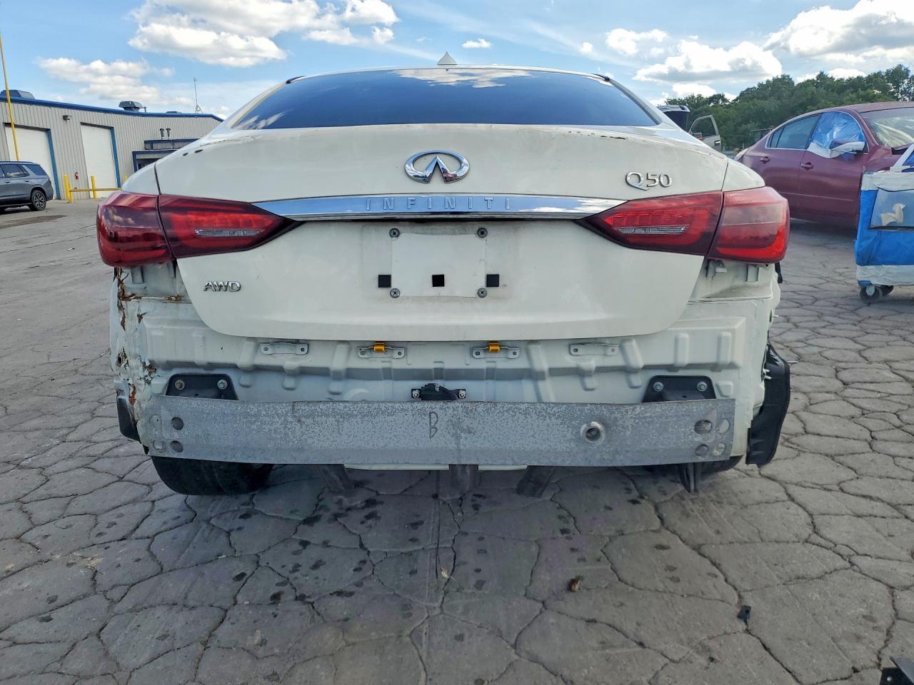 2019 Infiniti Q50 3.0T Luxe - Image 6