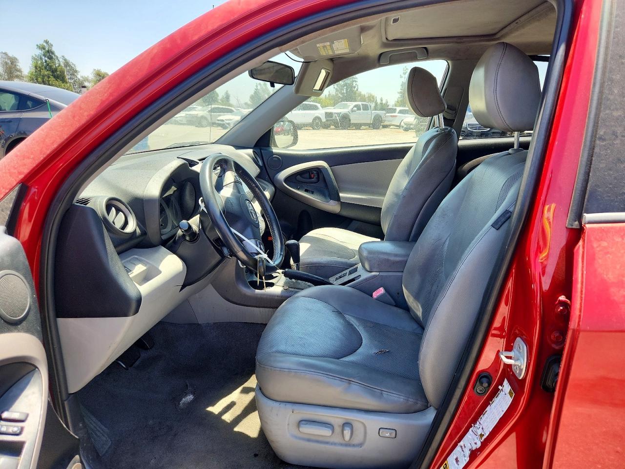 2007 Toyota Rav4 Limited - Image 7
