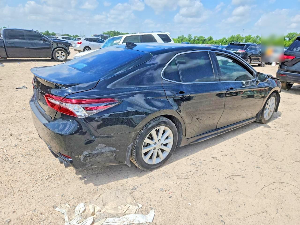2024 Toyota Camry Xse - Image 3