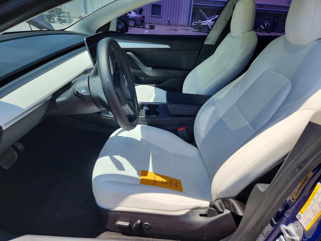2022 Tesla Model 3 - Фото 7