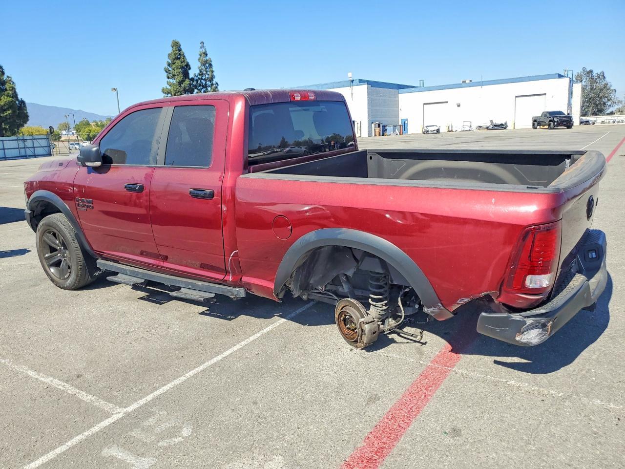2023 Ram 1500 Classic Slt - Фото 2