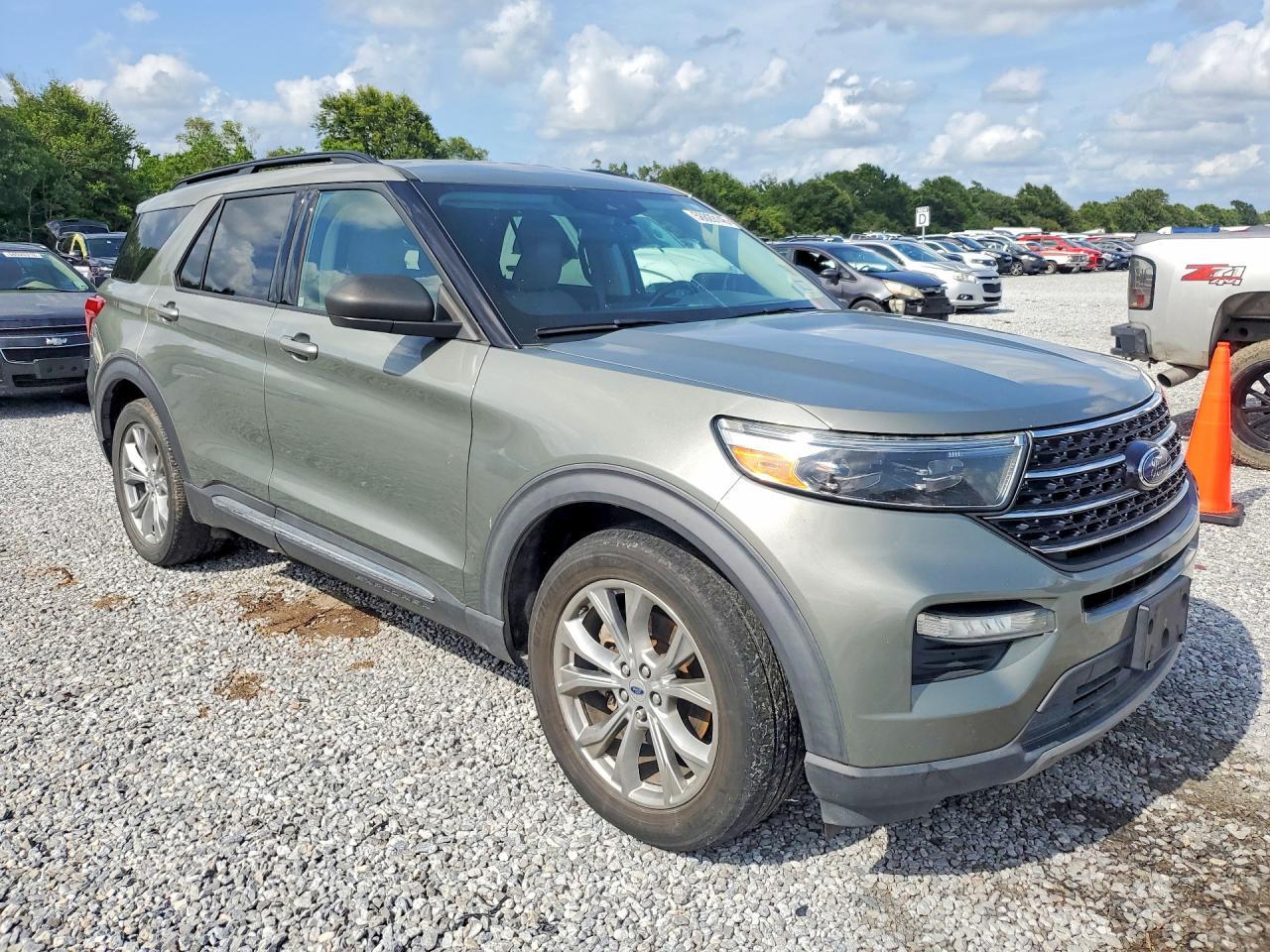 2020 Ford Explorer Xlt - Image 4