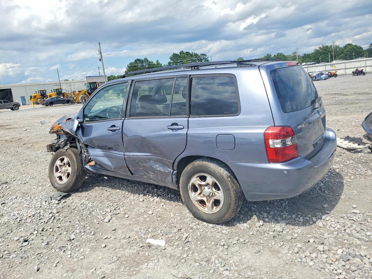 2006 Toyota Highlander Base - Image 2