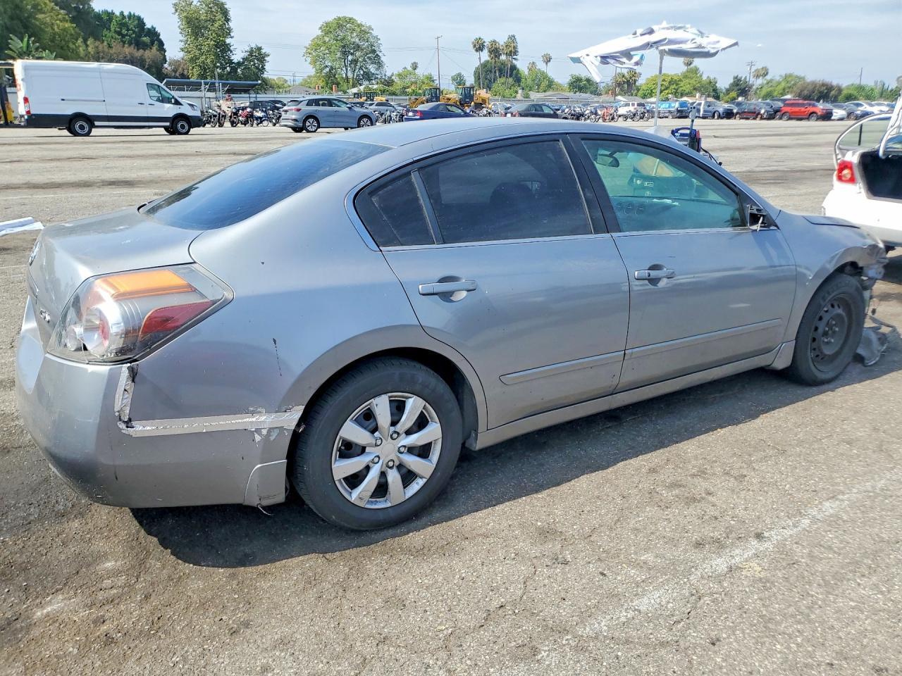2009 Nissan Altima 2.5 - Image 3