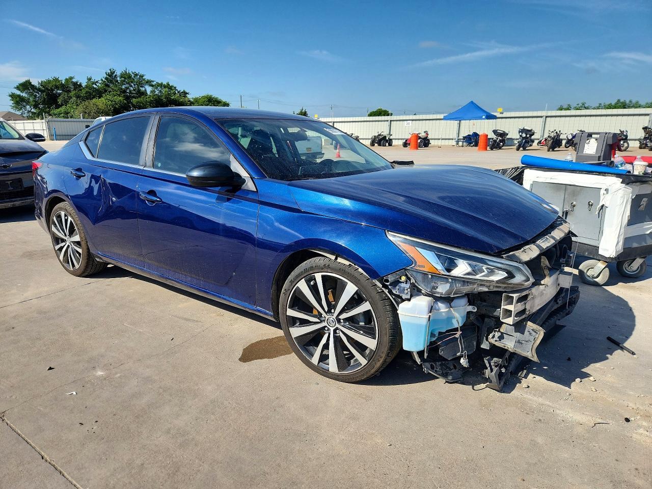 2019 Nissan Altima Sr - Фото 4