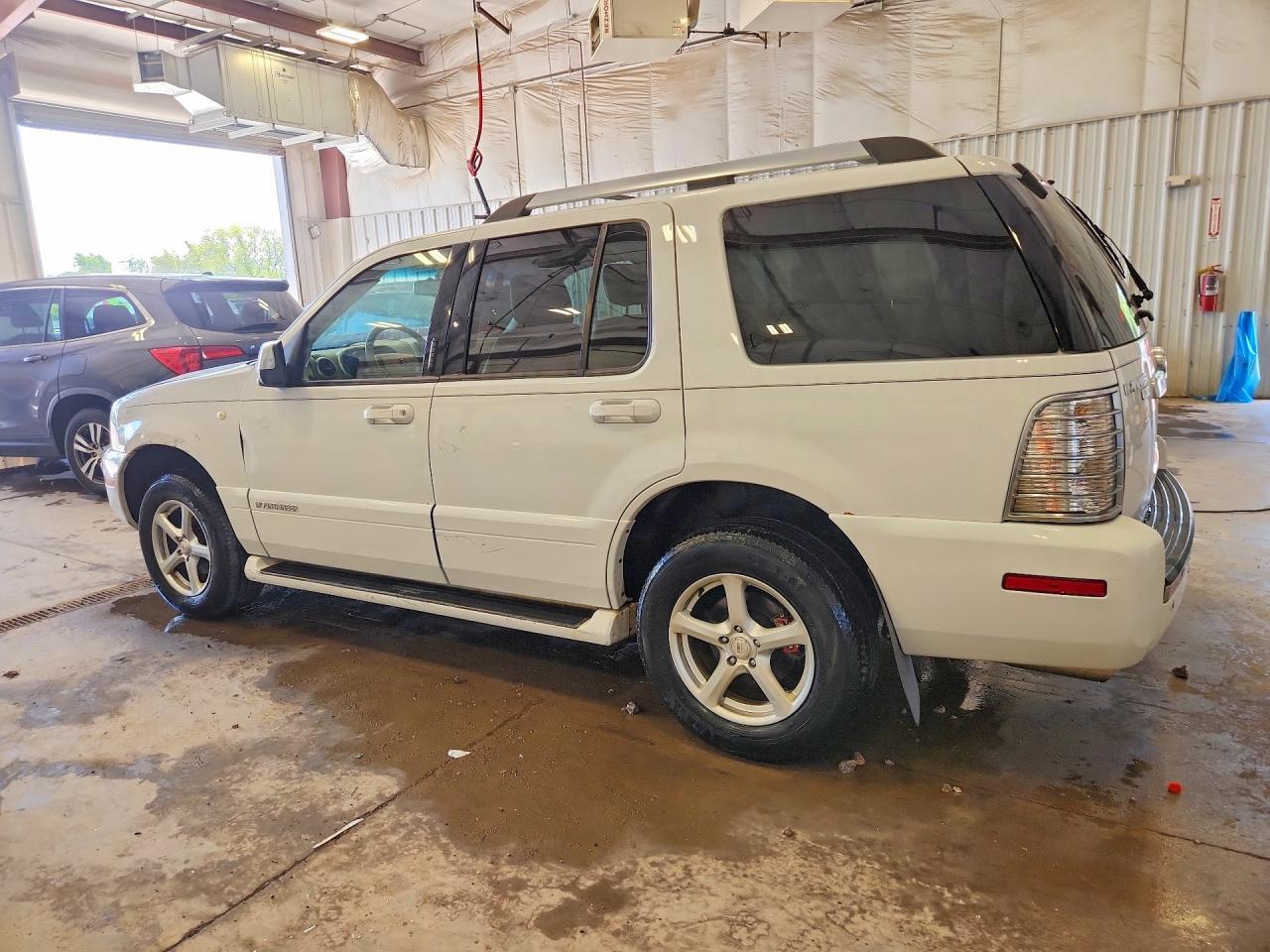2007 Mercury Mountaineer Premier - Фото 2
