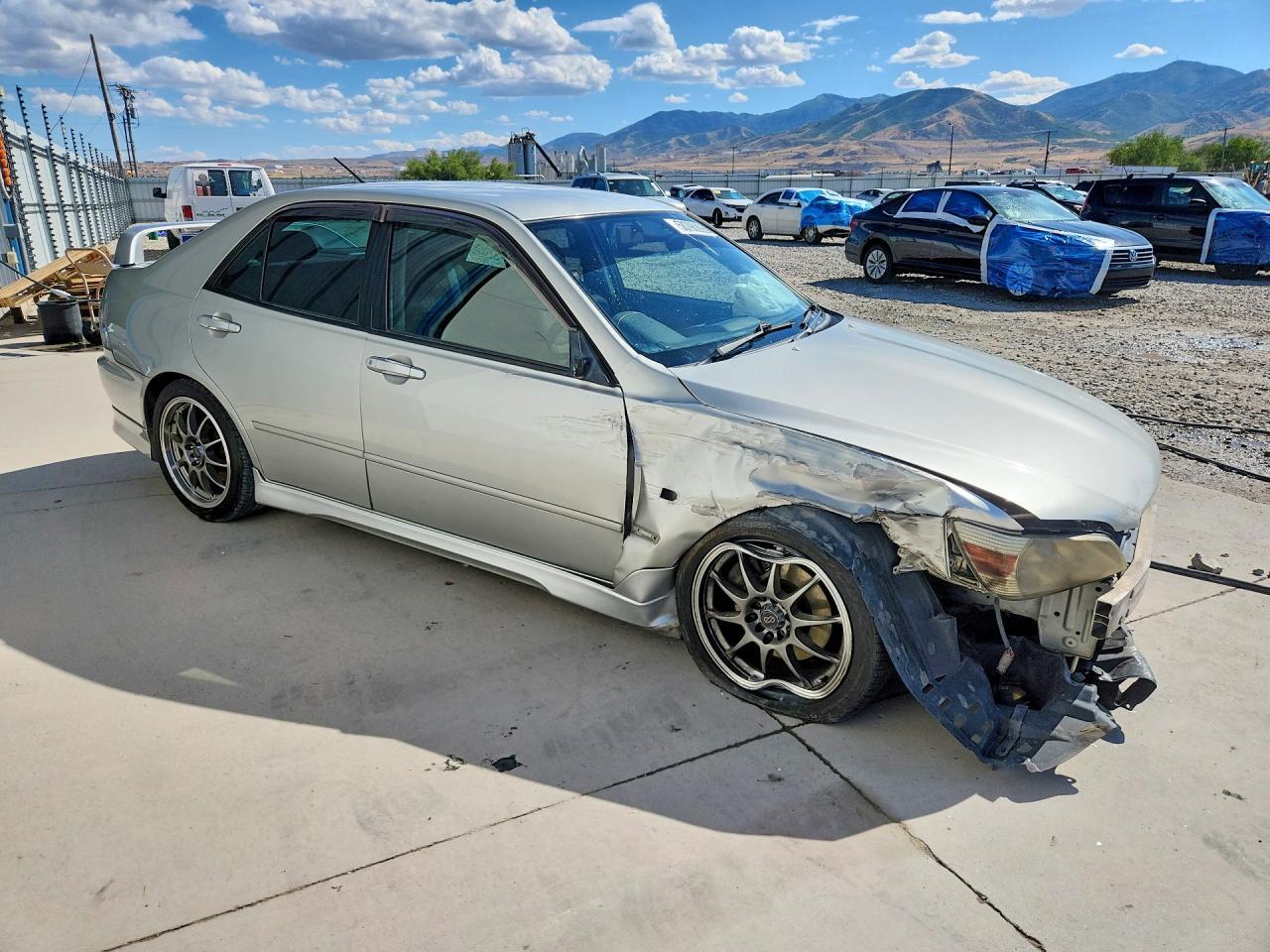 1999 Toyota Altezza - Фото 4