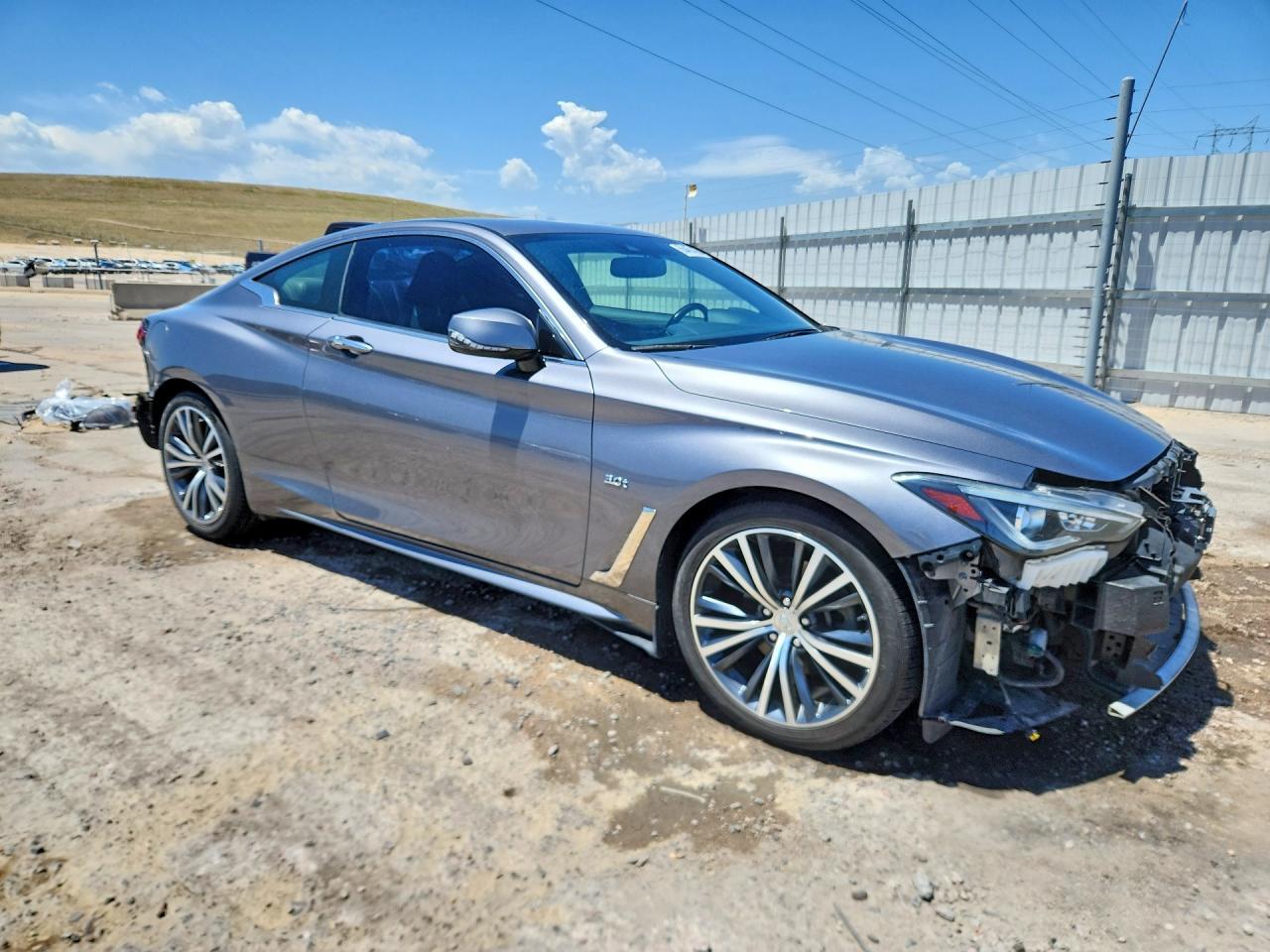2019 Infiniti Q60 3.0T Luxe - Image 4