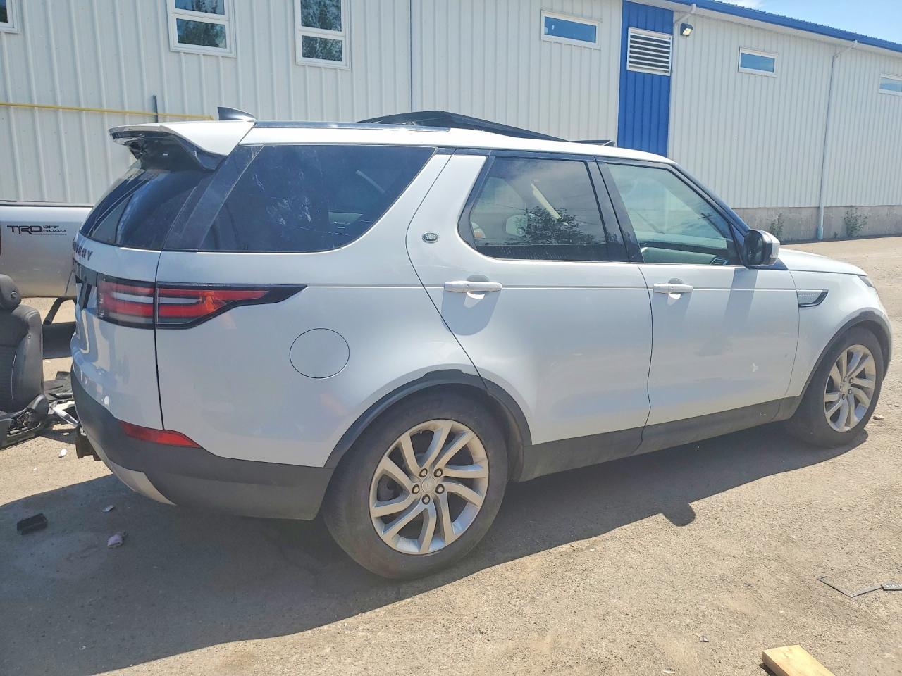 2017 Land Rover Discovery Hse - Фото 3