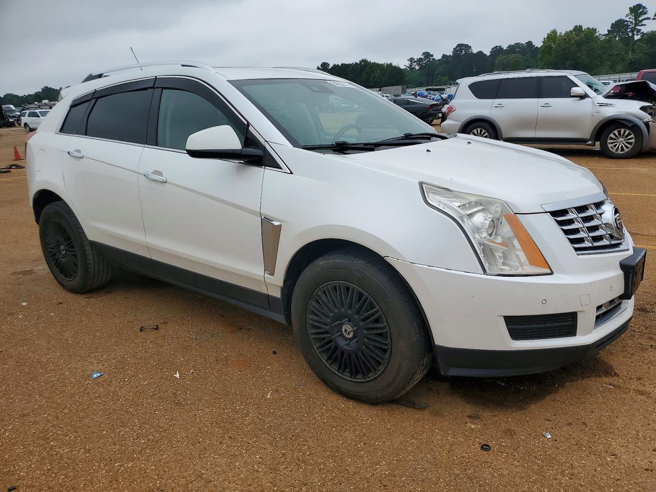 2022 Cadillac Srx Luxury Collection - Image 4