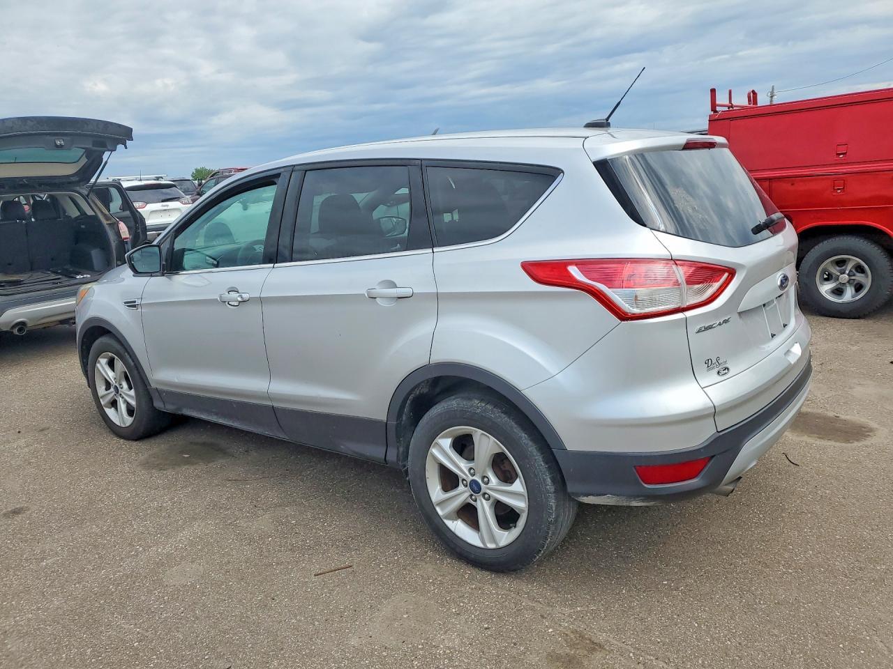 2014 Ford Escape Se - Image 2