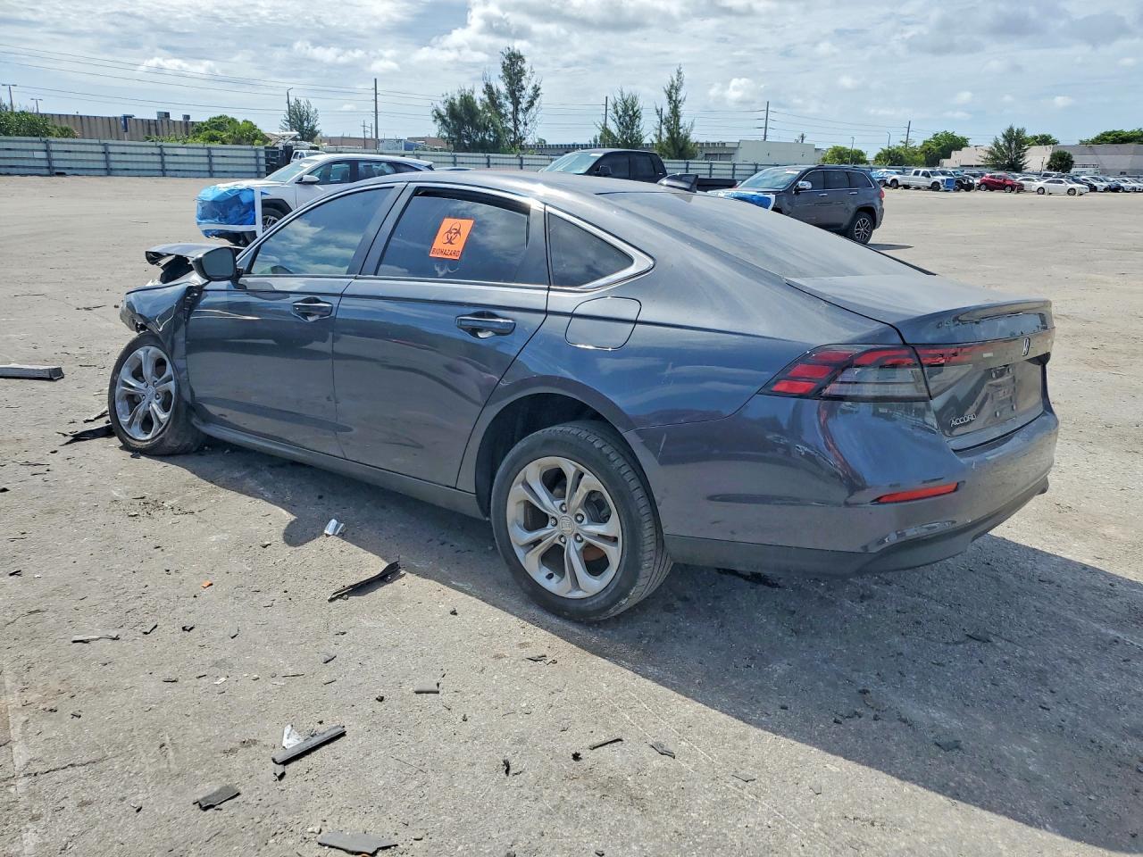 2023 Honda Accord Lx - Фото 2