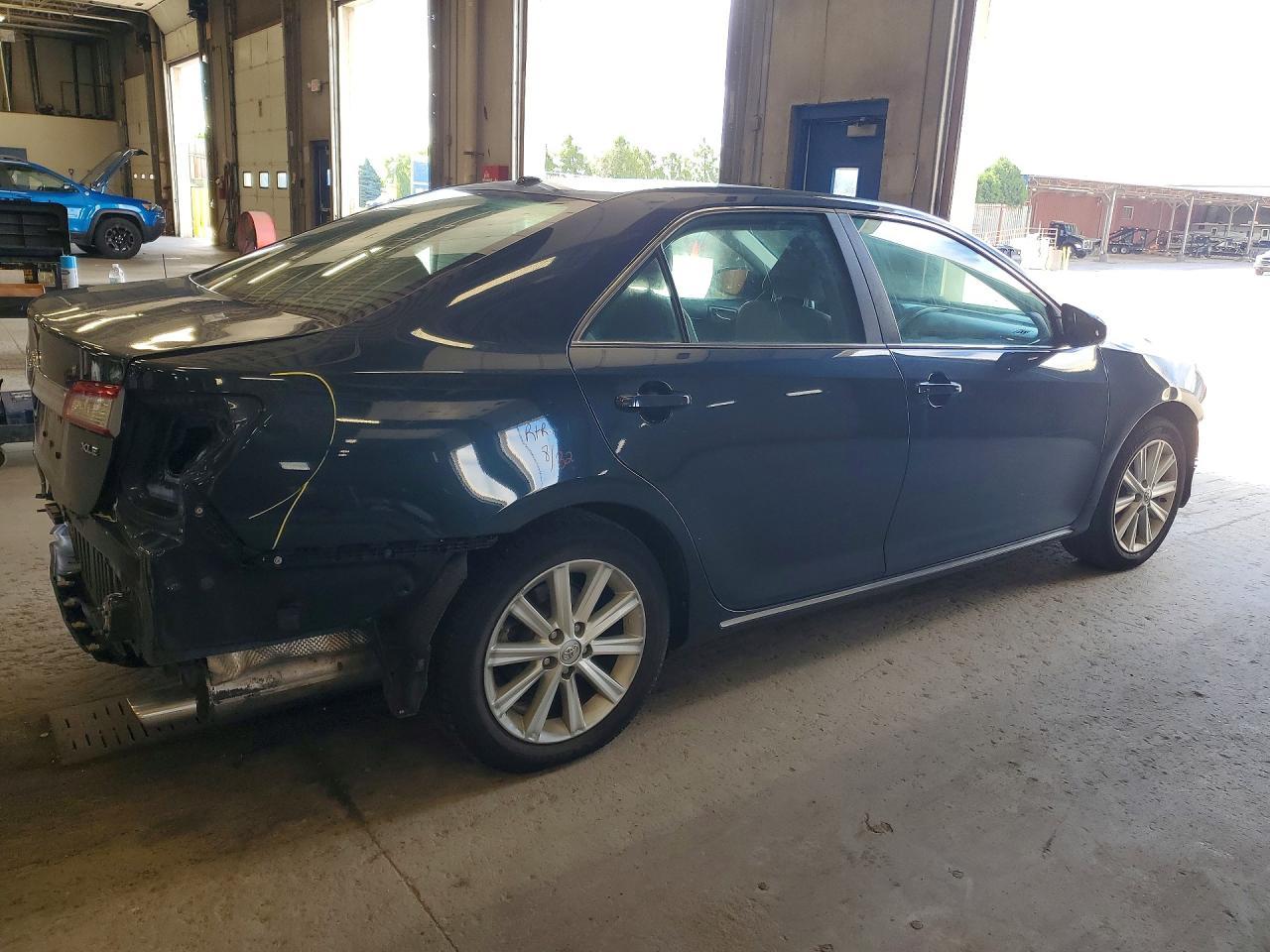 2014 Toyota Camry Xle - Фото 3
