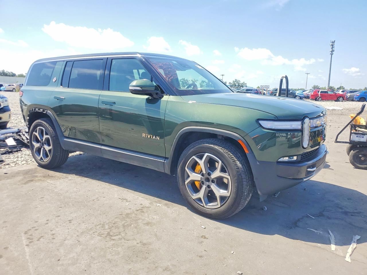 2023 Rivian R1S Adventure - Image 4