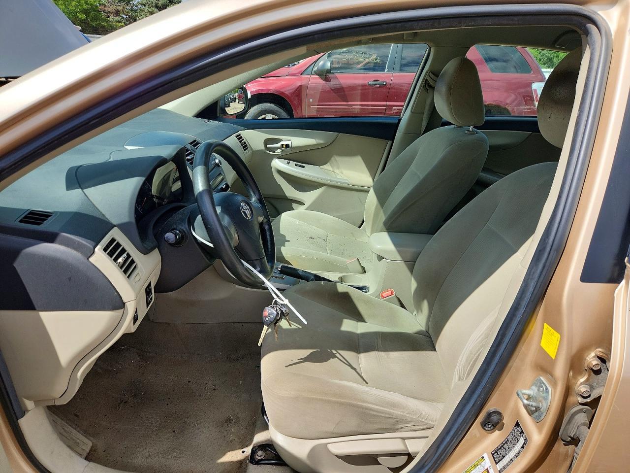 2011 Toyota Corolla Le - Фото 7