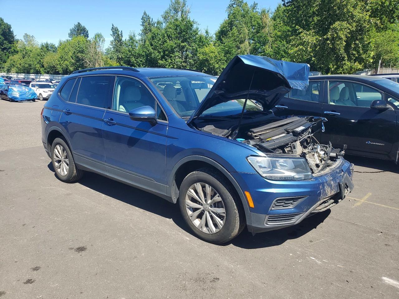 2018 Volkswagen Tiguan S - Image 4